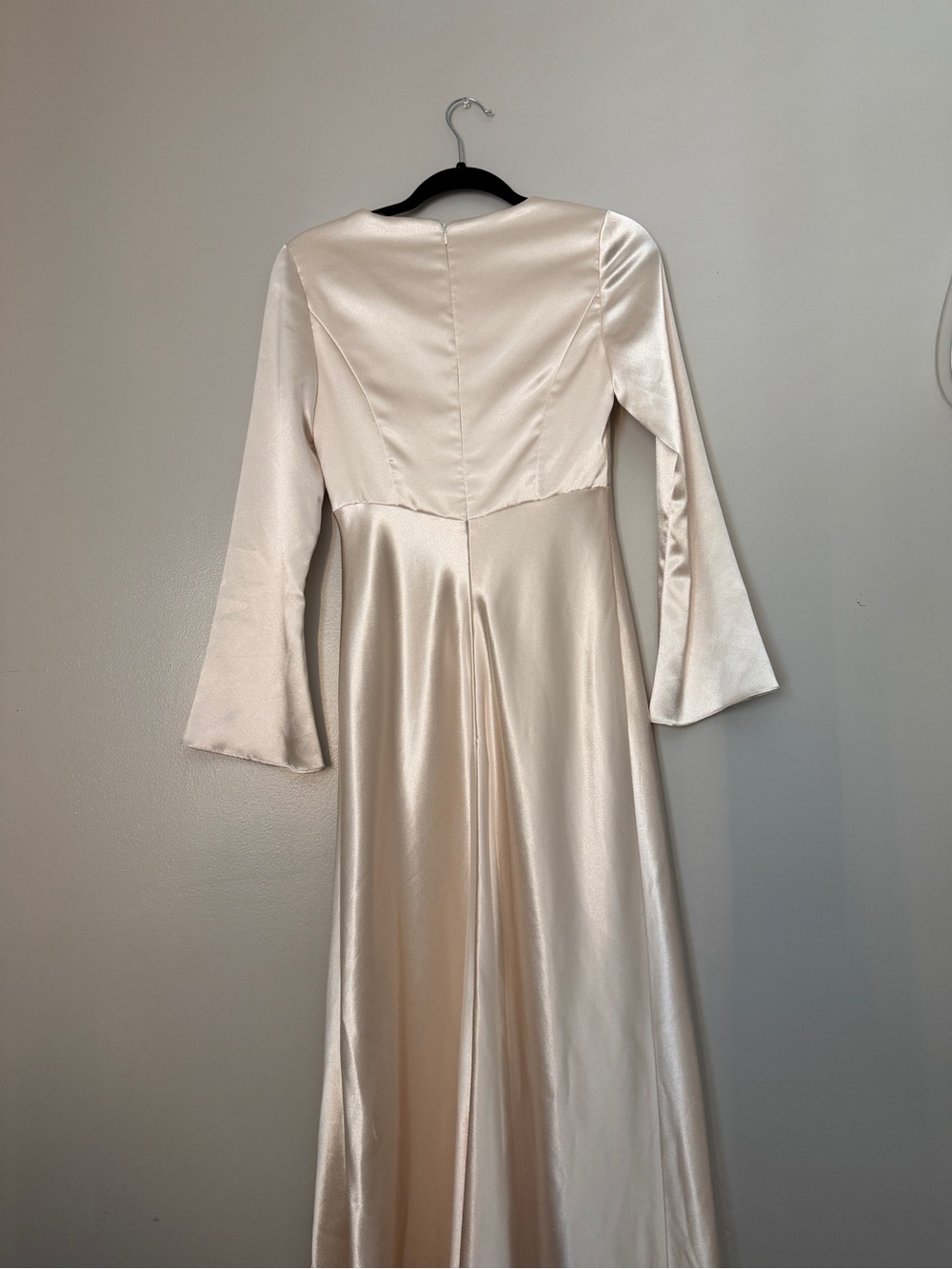 AW Bridal Ginevra Ivory Dress - Picture 6 of 7